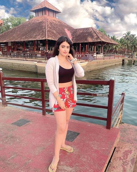 Zoya hyderabad escorts